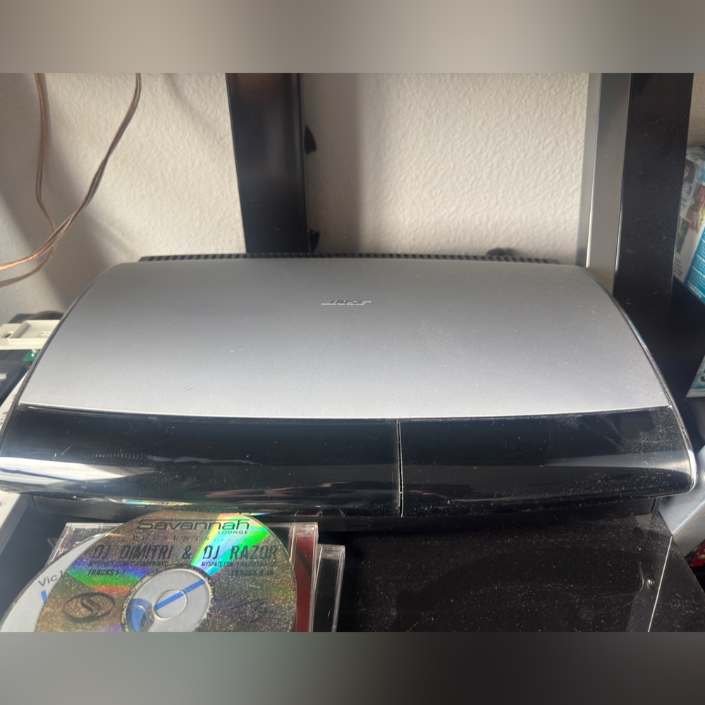 Bose Lifestyles 48 system w/secondary room speaker system and amp.